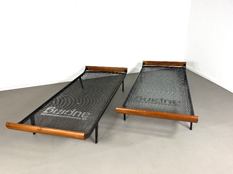 Mid-century Cleopatra daybeds by André Cordemeyer for Auping 1960s