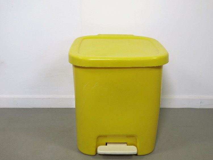 Rare Mid-Century modern plastic Kartell trash can 1960s