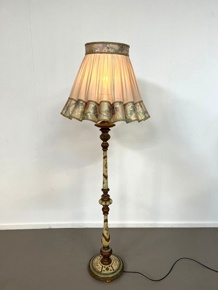 Mid-Century Italian carved and hand-painted Florentine floor lamp, 1950s