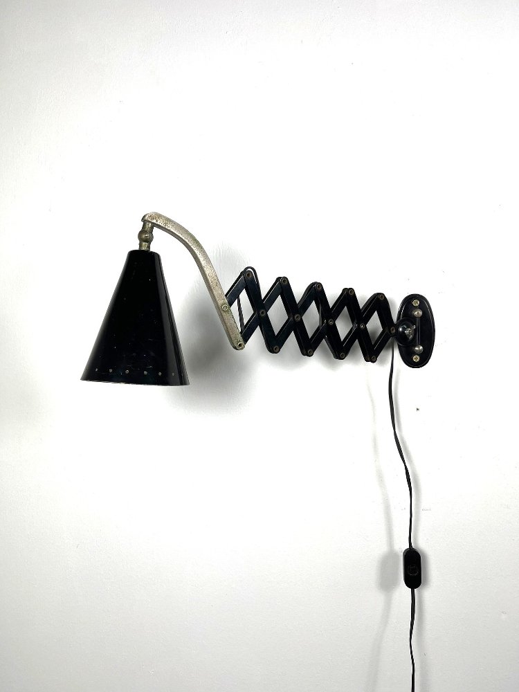 Mid Century scissor wall lamp by H.Busquet for Hala Zeist 1950s