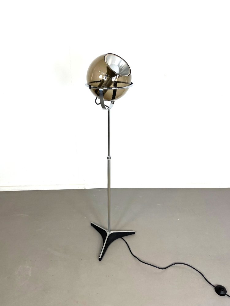 Mid-Century Globe floor lamp by Frank Ligtelijn for Raak Amsterdam 1961