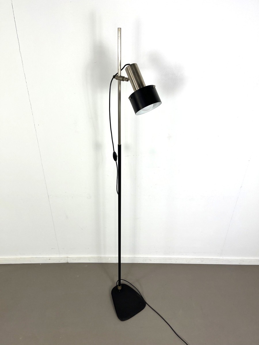 Mid-Century modern Italian floor lamp 1960s