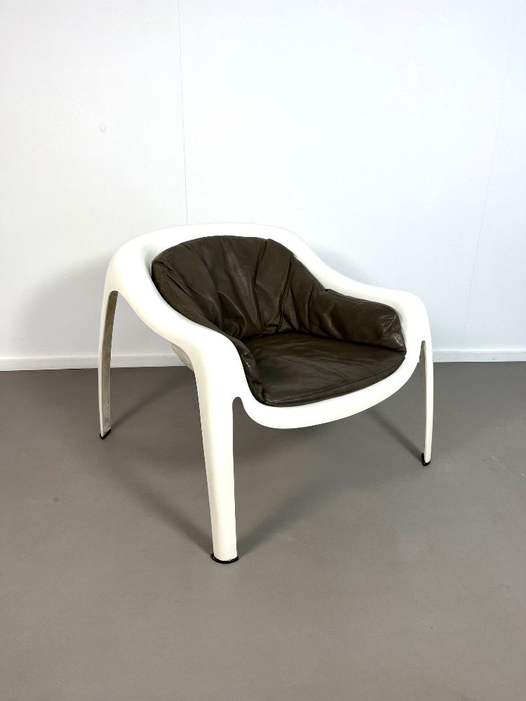 Rare early production fiber lounge chair by Sergio mazza for Artemide 1960s