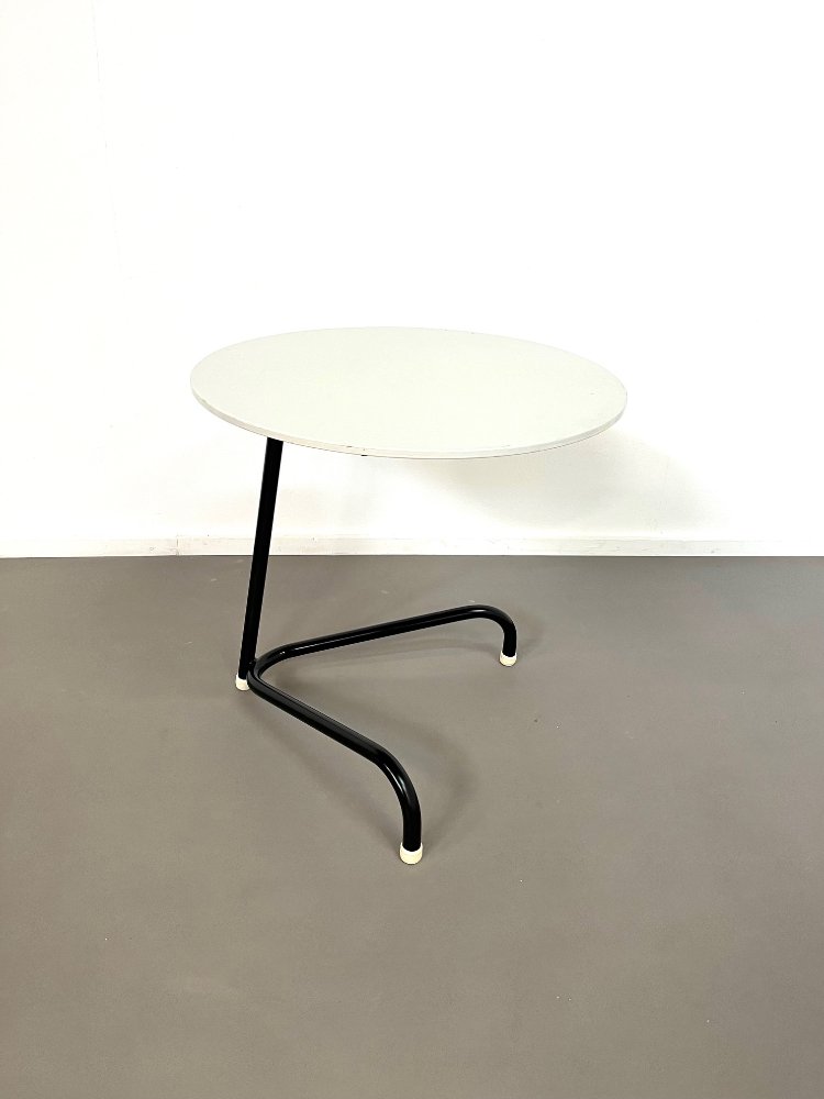 Mid-Century round tripod side-table for Kuperus Almelo 1960s